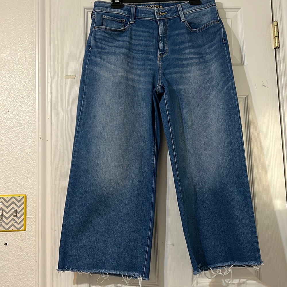 Arizona Jean Company Wide Leg Crop Jean